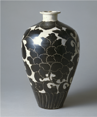 重要美術品 白釉黒花牡丹文梅瓶